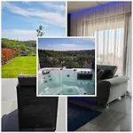 Gamma és Jakuzzi Apartman *