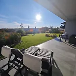 Gamma és Jakuzzi *