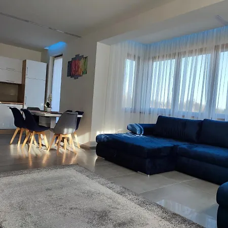 Apartman Gamma és Jakuzzi *