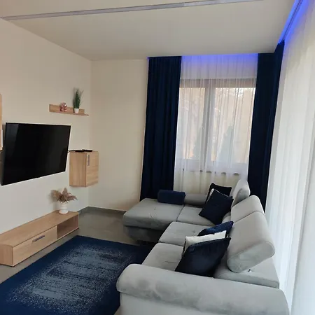 Gamma Es Jakuzzi Mişcolţ