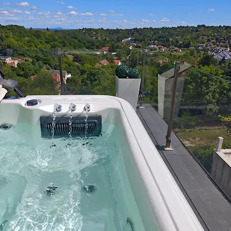 Gamma Es Jakuzzi