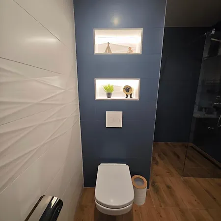 Gamma Es Jakuzzi