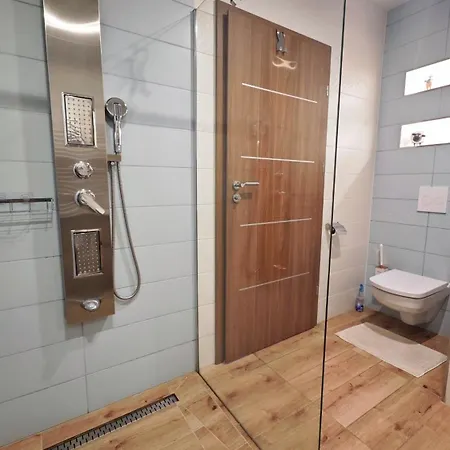 Gamma Es Jakuzzi