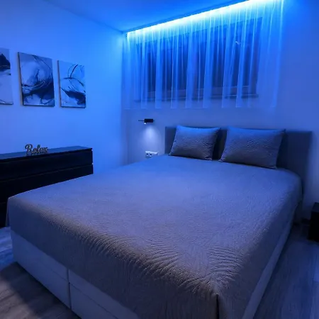 Gamma Es Jakuzzi Apartment Miskolc