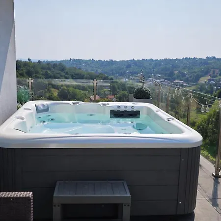 Gamma Es Jakuzzi * Miskolc