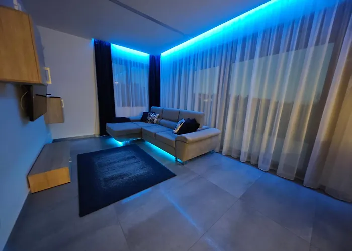아파트 Gamma Es Jakuzzi 미슈콜츠